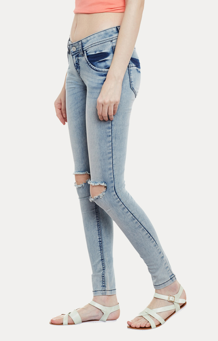 Women's Blue Solid Ripped Jeans