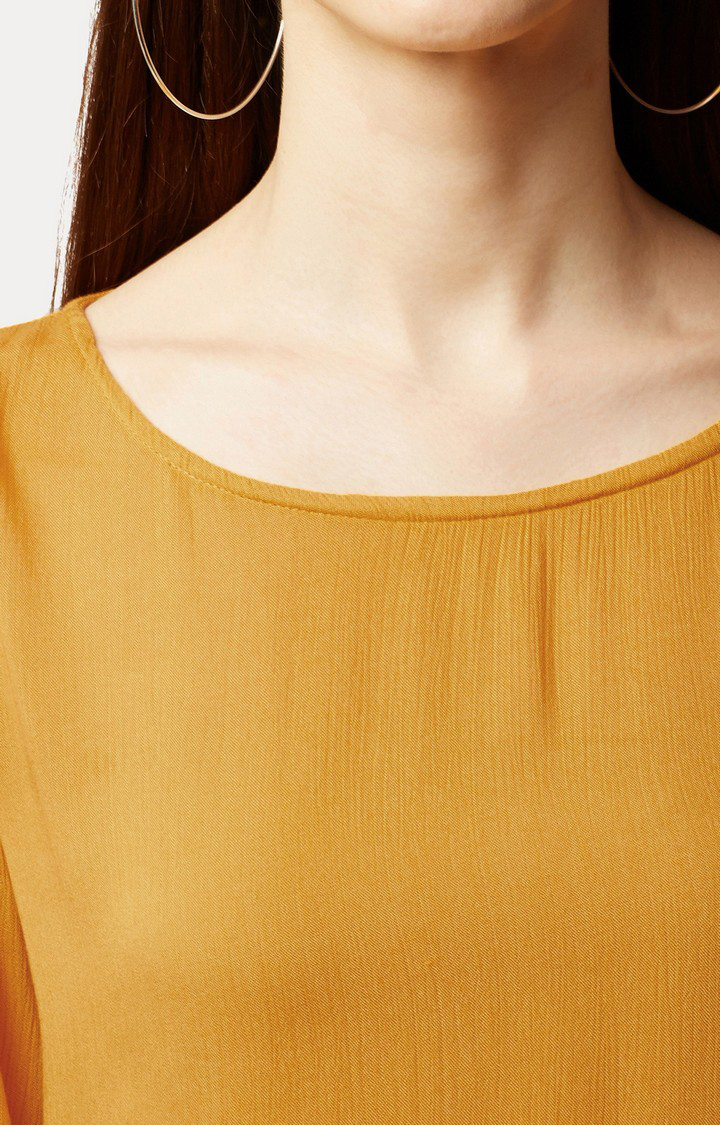 Women's Yellow Rayon SolidCasualwear Tops