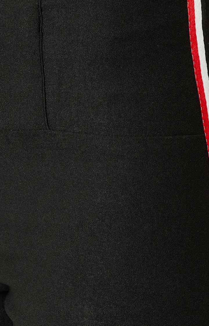Women's Black Solid Jeggings