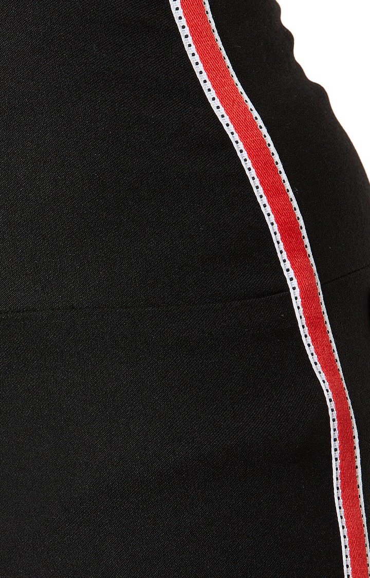 Women's Black Solid Jeggings