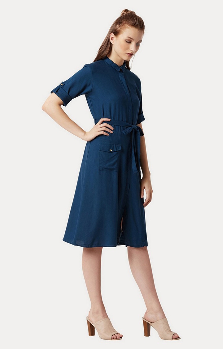 Women's Blue Rayon SolidCasualwear Shirt Dress