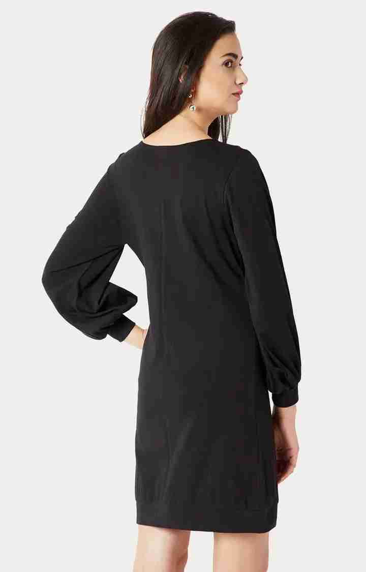 Women's Black Cotton SolidCasualwear Shift Dress