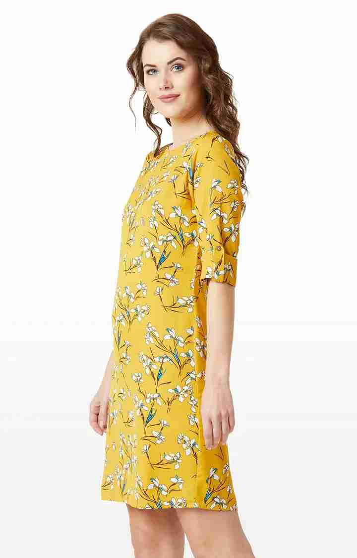 Women's Yellow Crepe FloralCasualwear Shift Dress