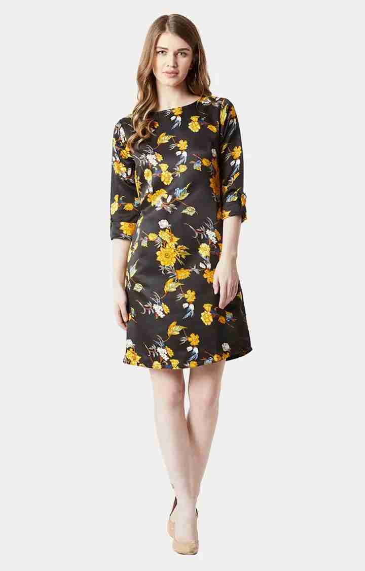 Women's Black Polyester FloralCasualwear Shift Dress