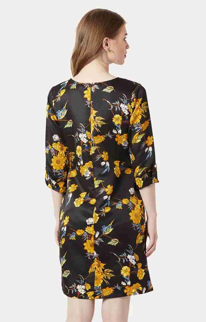 Women's Black Polyester FloralCasualwear Shift Dress