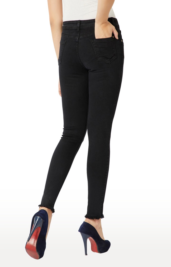 Women's Black Solid Skinny Jeans