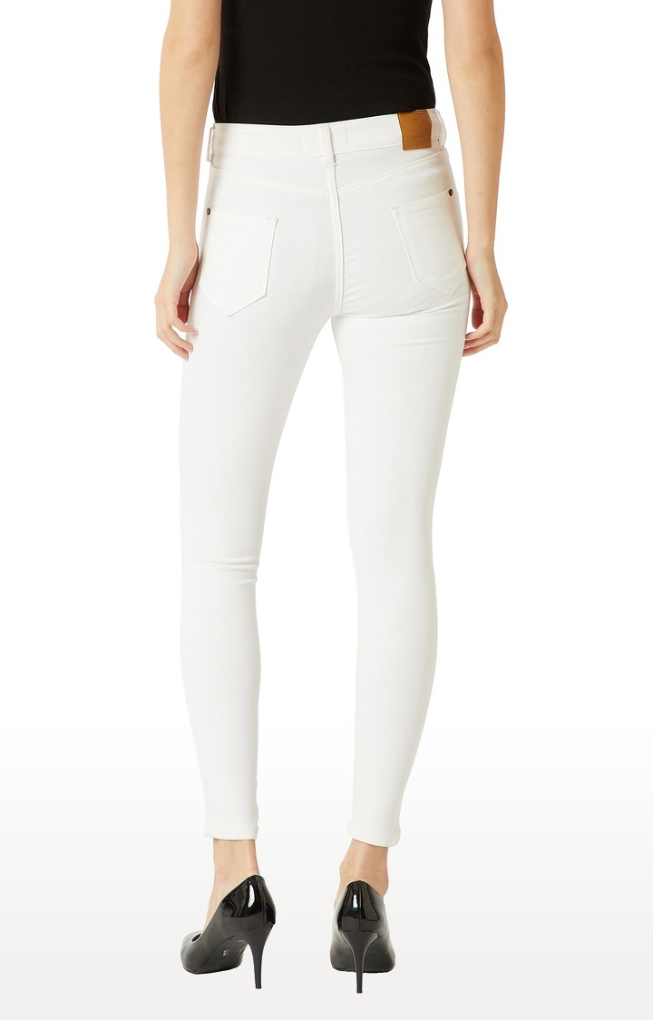 Women's White Solid Skinny Jeans