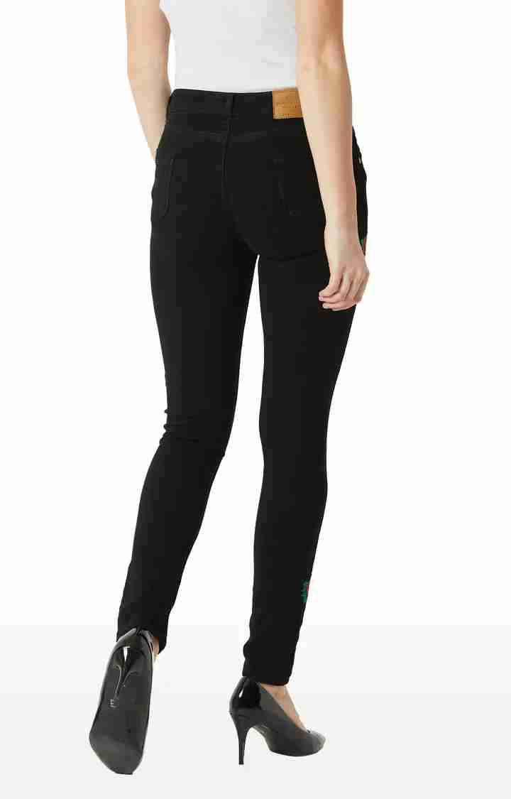 Women's Black Solid Skinny Jeans