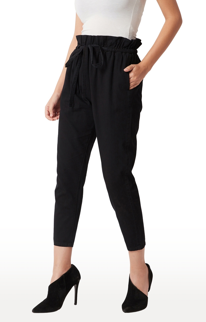 Women's Black Solid Capris