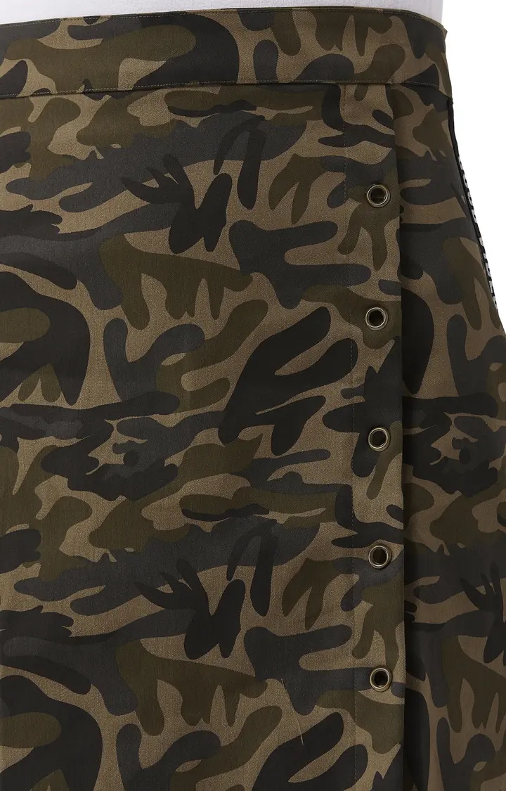 MISS CHASE | Women's Green Camouflage Straight Skirt 4