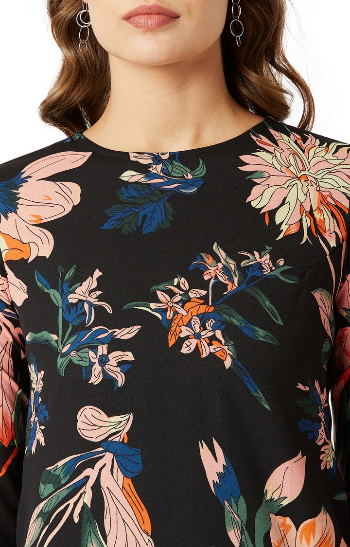 Women's Black Crepe FloralCasualwear Shift Dress