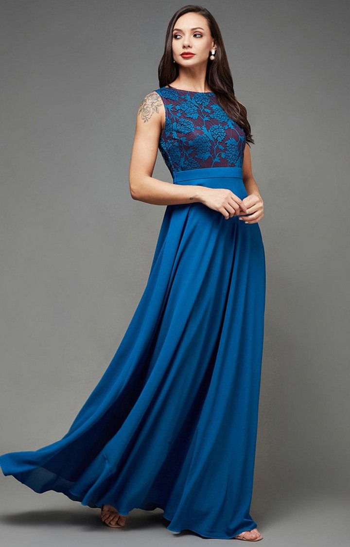 Women's Blue Georgette EmbroideredEveningwear Gowns
