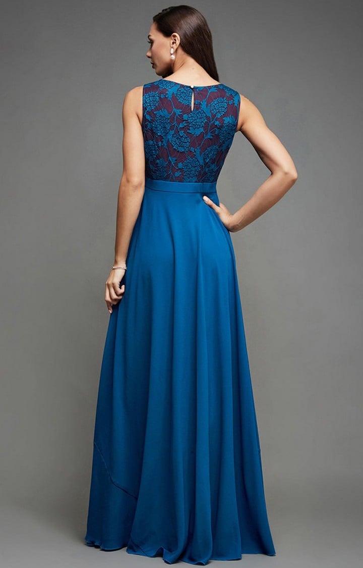 Women's Blue Georgette EmbroideredEveningwear Gowns