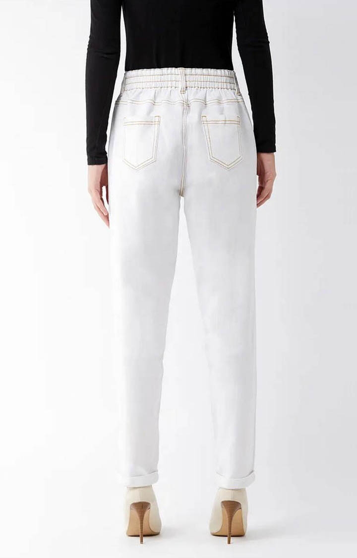 Women's White Solid Straight Jeans