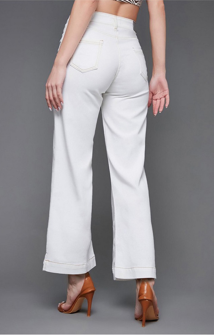 Women's White Solid Flared Jeans