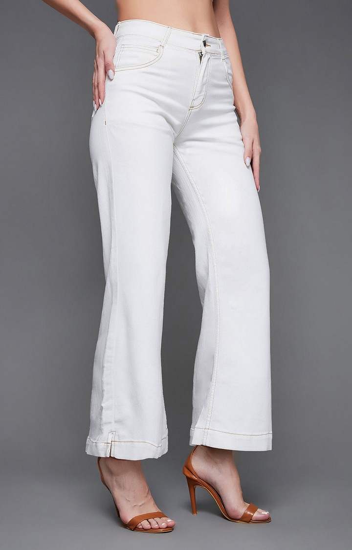Women's White Solid Flared Jeans