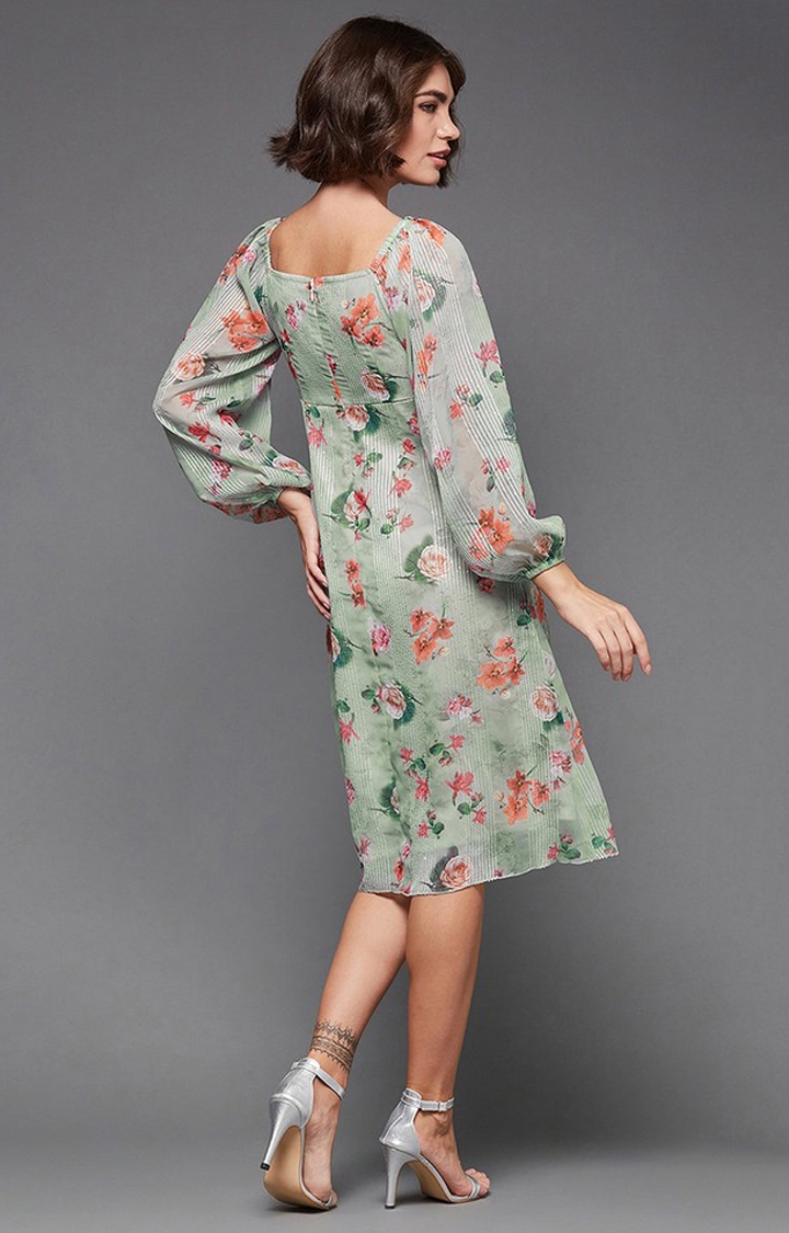 Women's Green Georgette FloralCasualwear Shift Dress