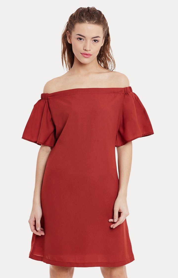 Women's Red Polyester SolidEveningwear Off Shoulder Dress