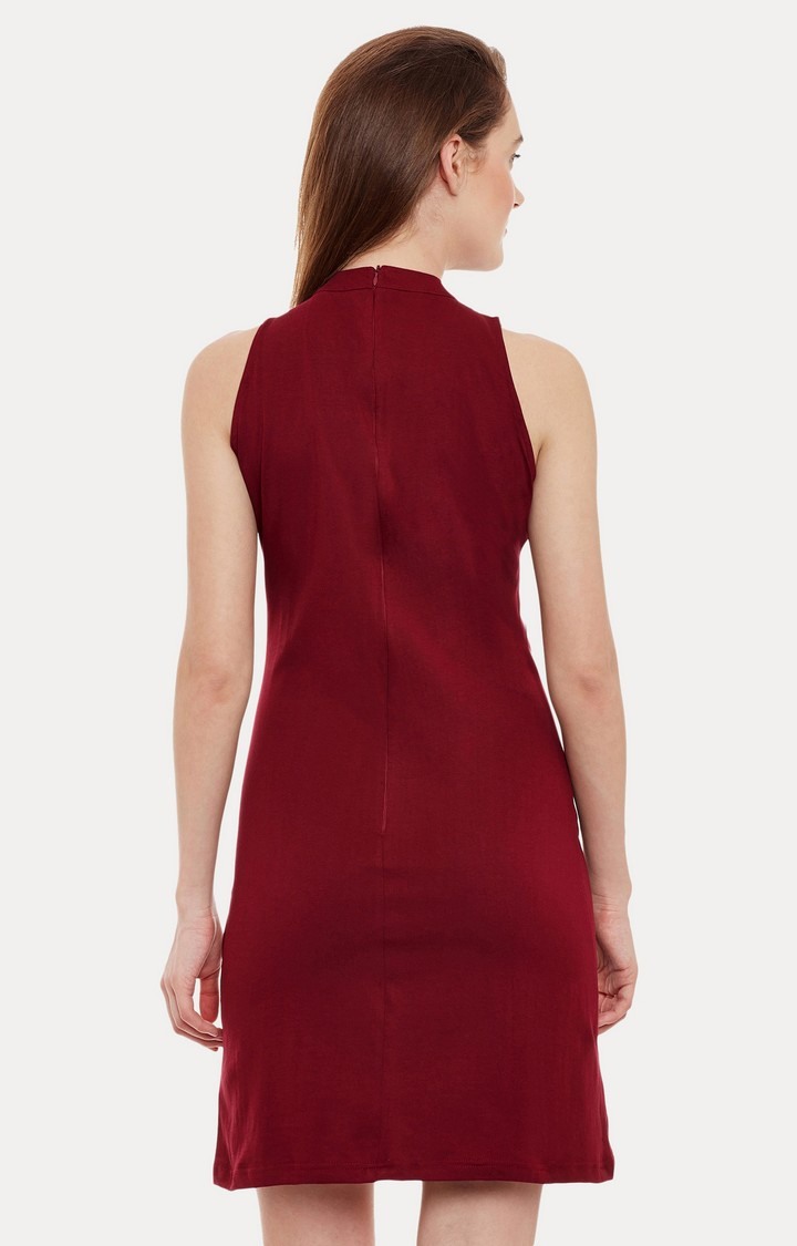 Women's Red Viscose SolidEveningwear Sheath Dress