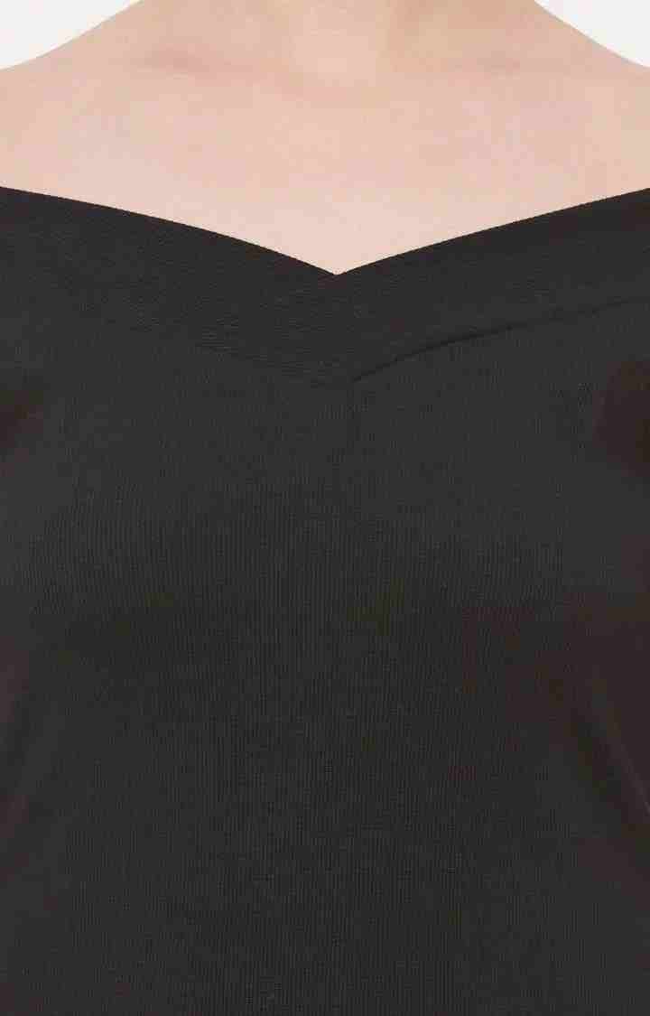 Women's Black Viscose SolidCasualwear Off Shoulder Top