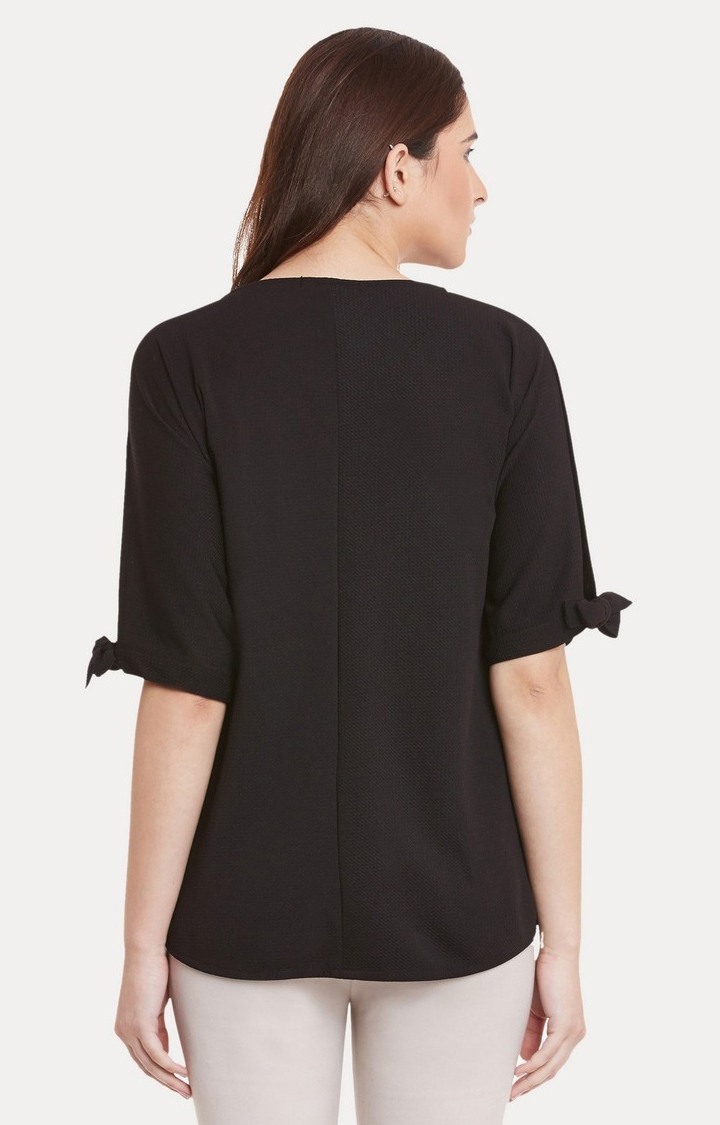 Women's Black Polyester SolidCasualwear Tops