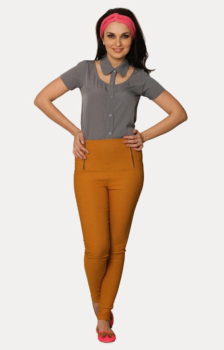 Women's Grey Crepe SolidCasualwear Regular T-Shirts