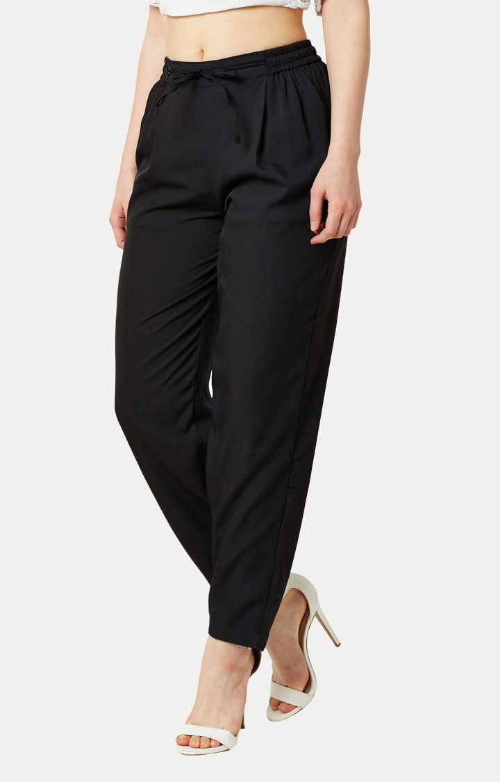 Women's Black Solid Casual Pants