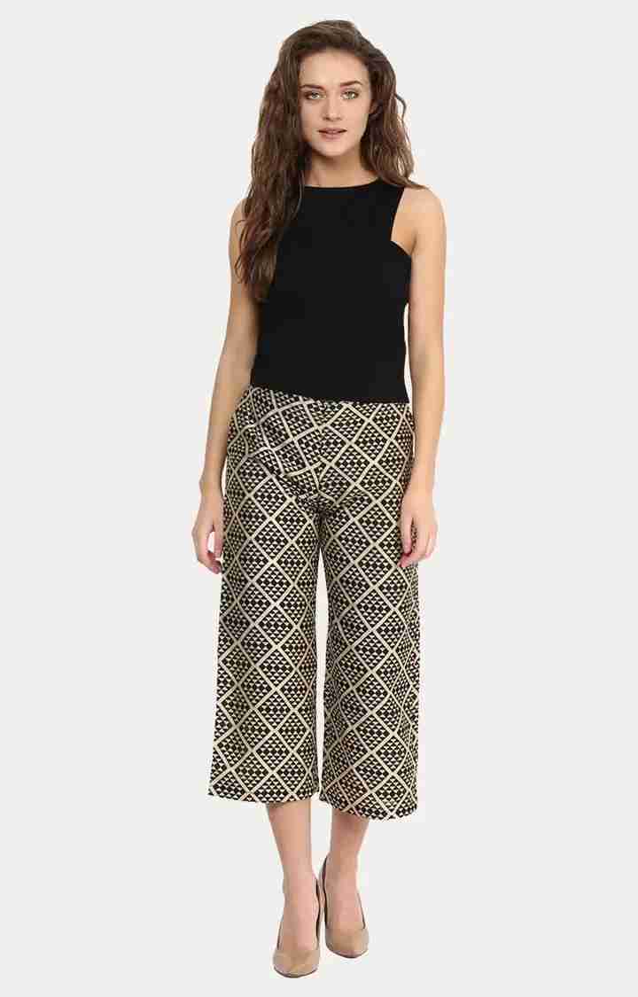 Women's Black Viscose SolidCasualwear Crop Top
