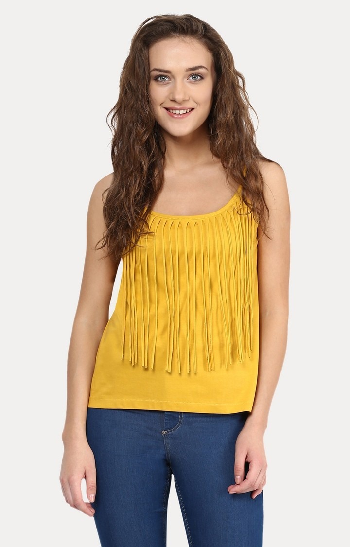Yellow strappy top 2025
