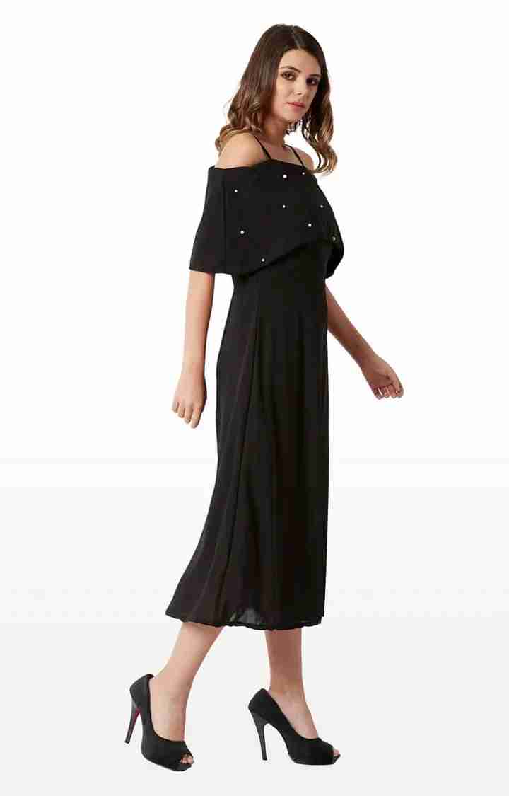 Women's Black Georgette SolidEveningwear Off Shoulder Dress