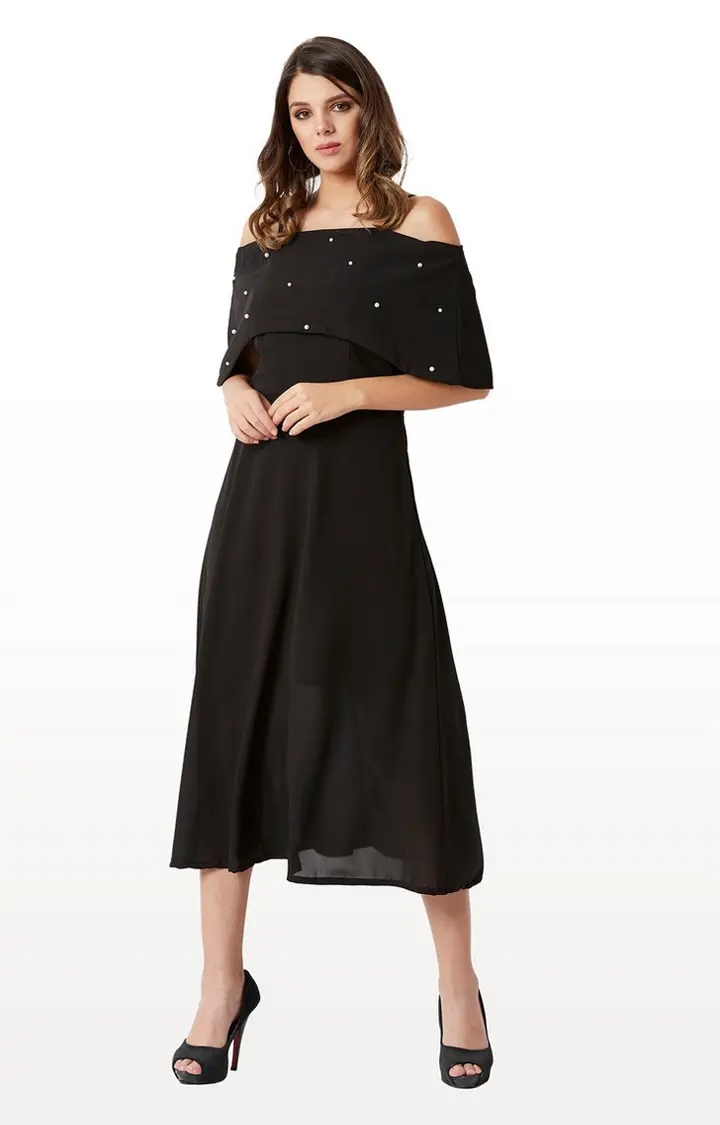 Women's Black Georgette SolidEveningwear Off Shoulder Dress