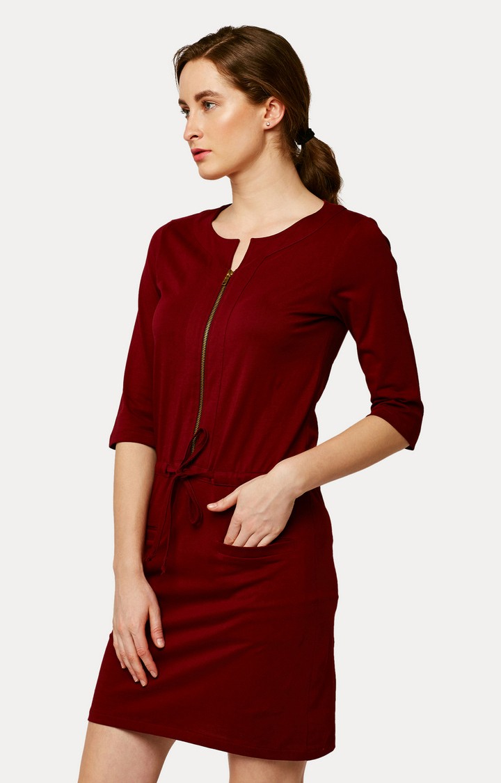 Women's Red Cotton SolidCasualwear Shift Dress