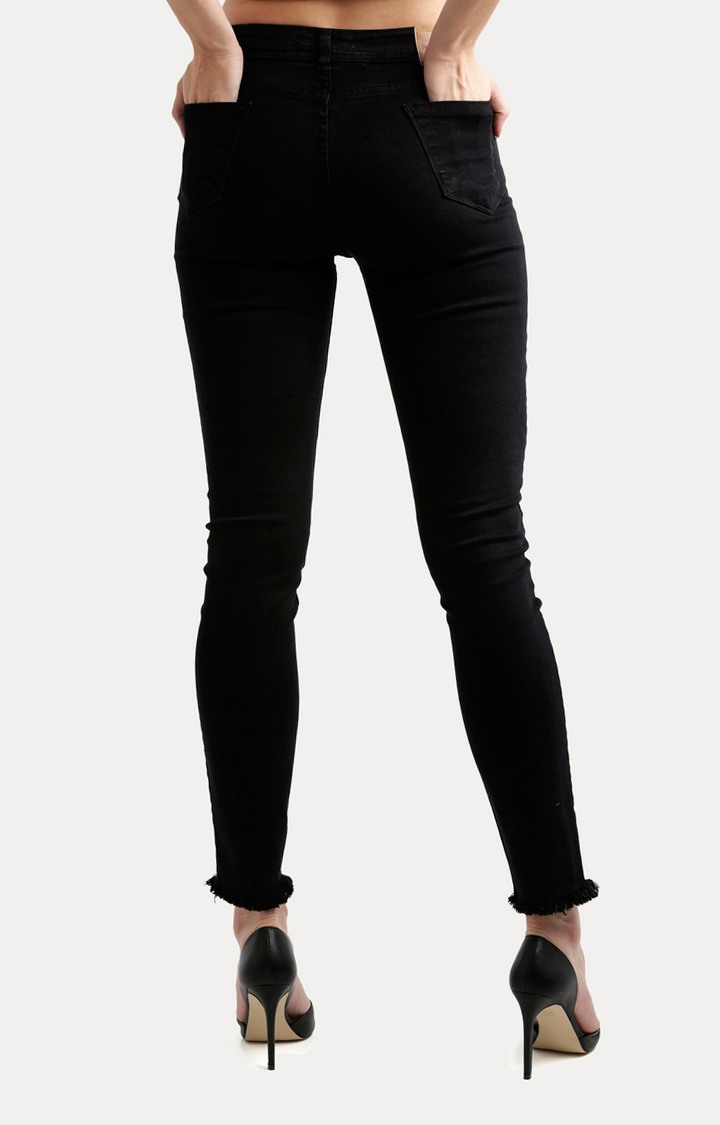 Women's Black Solid Skinny Jeans