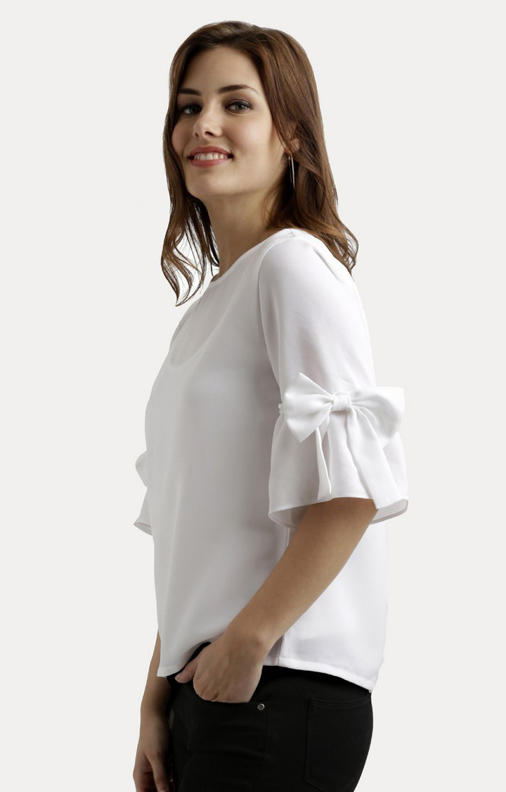 Women's White Polyester SolidCasualwear Tops