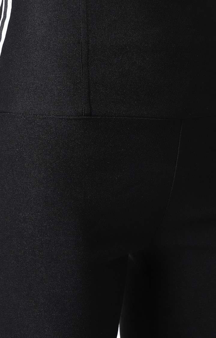 Women's Black Solid Jeggings
