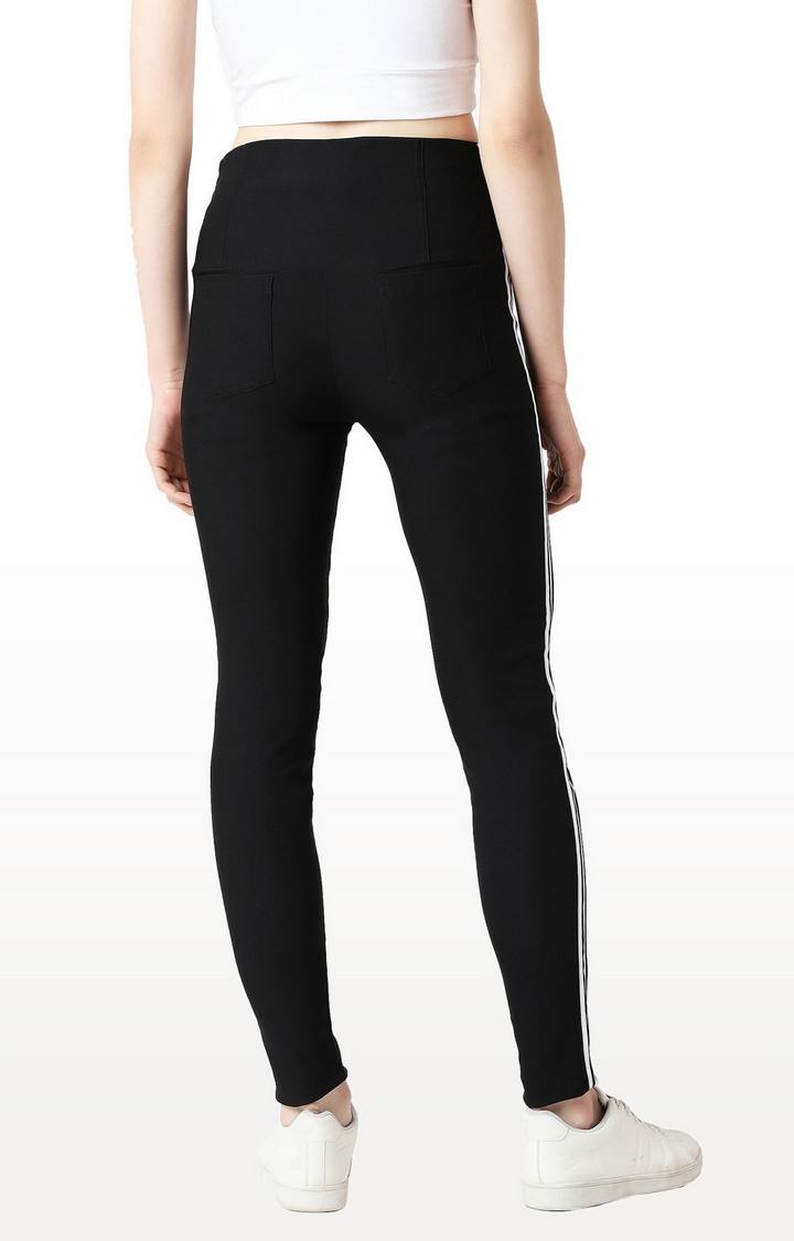 Women's Black Solid Jeggings