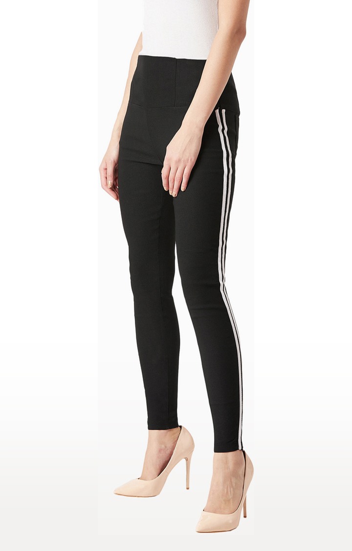 Women's Black Solid Jeggings