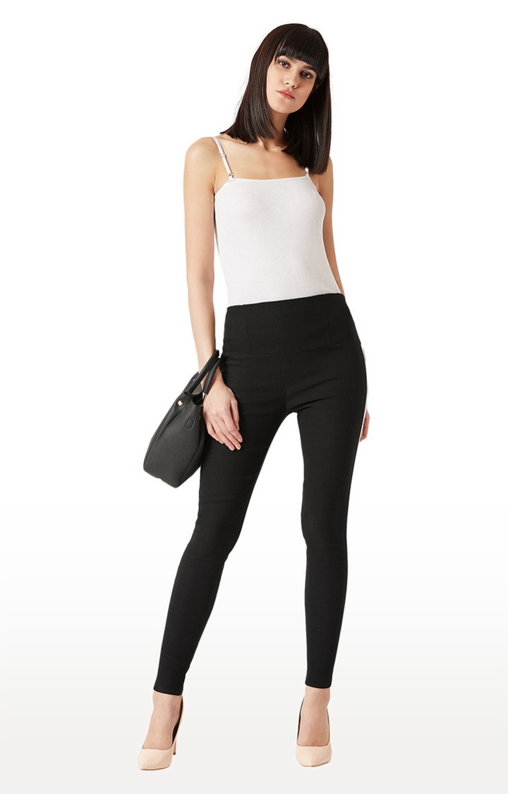 Women's Black Solid Jeggings