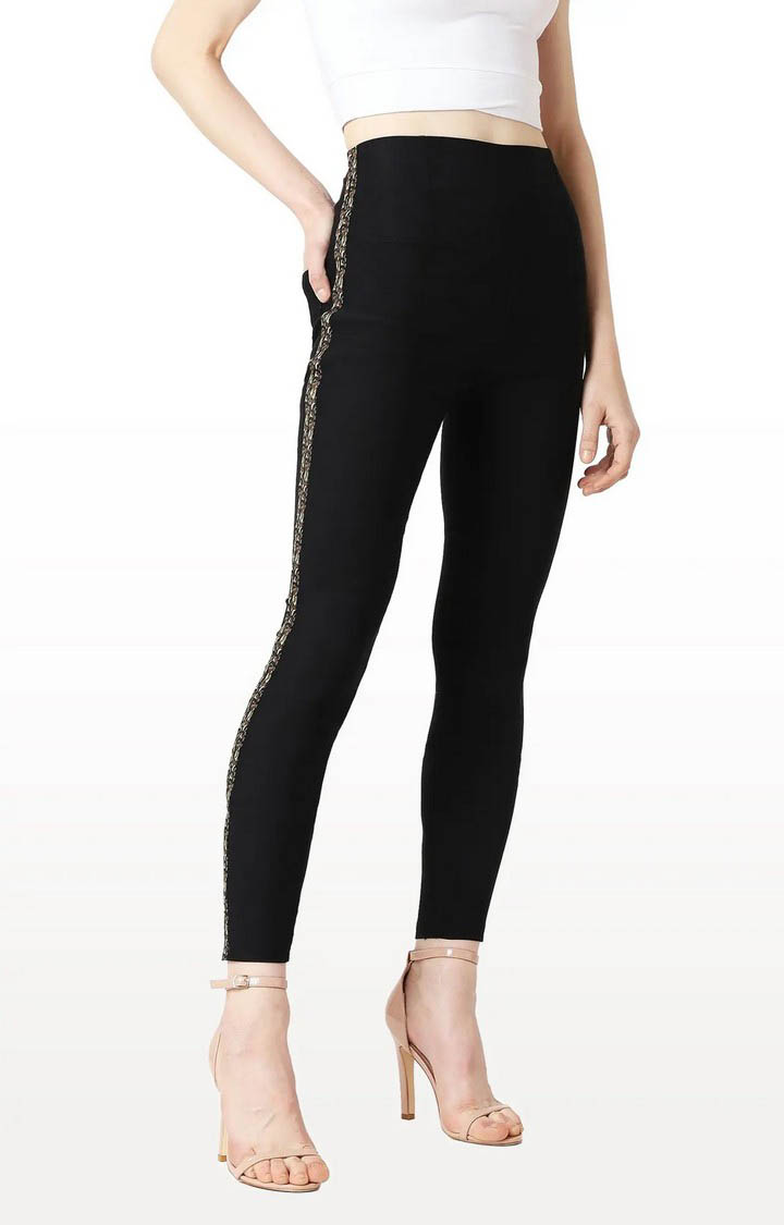 Women's Black Solid Jeggings