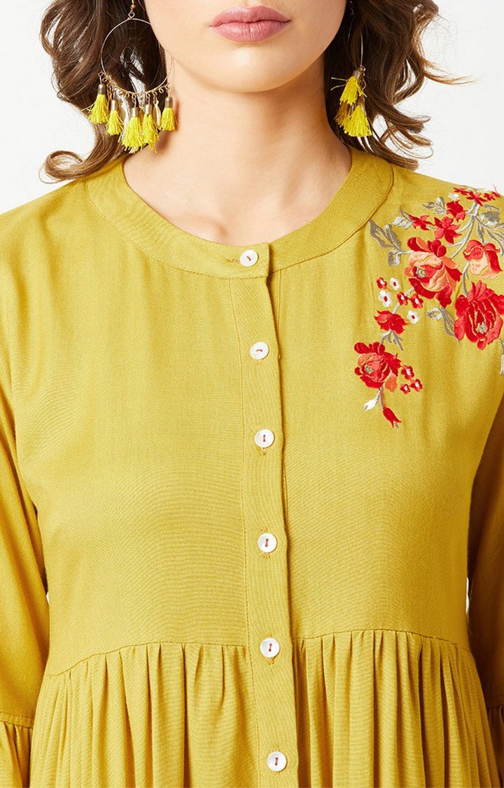 Women's Yellow Rayon Embroidered Kurtas