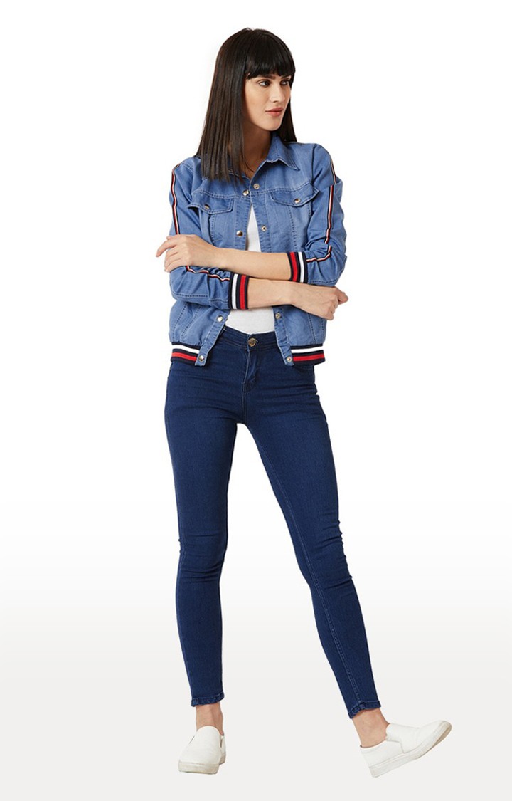 Women's Blue Denim SolidCasualwear Denim Jackets