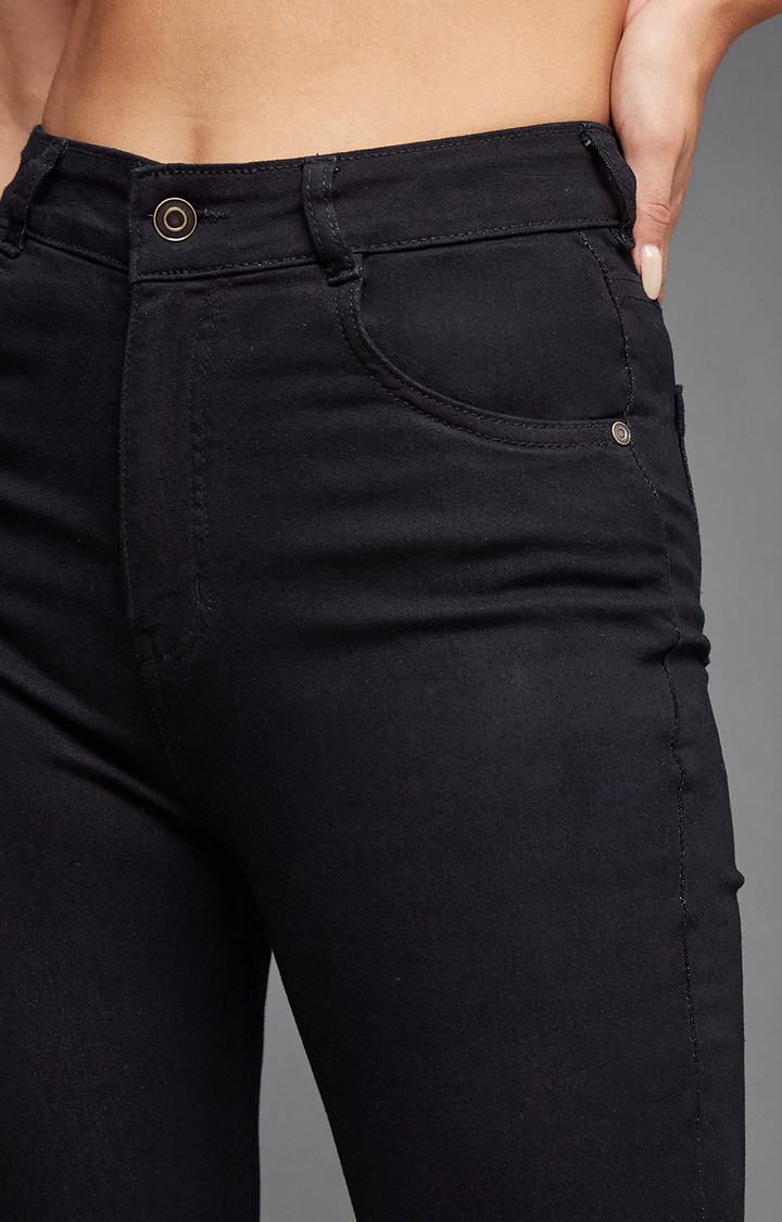 Women's Black Solid Skinny Jeans