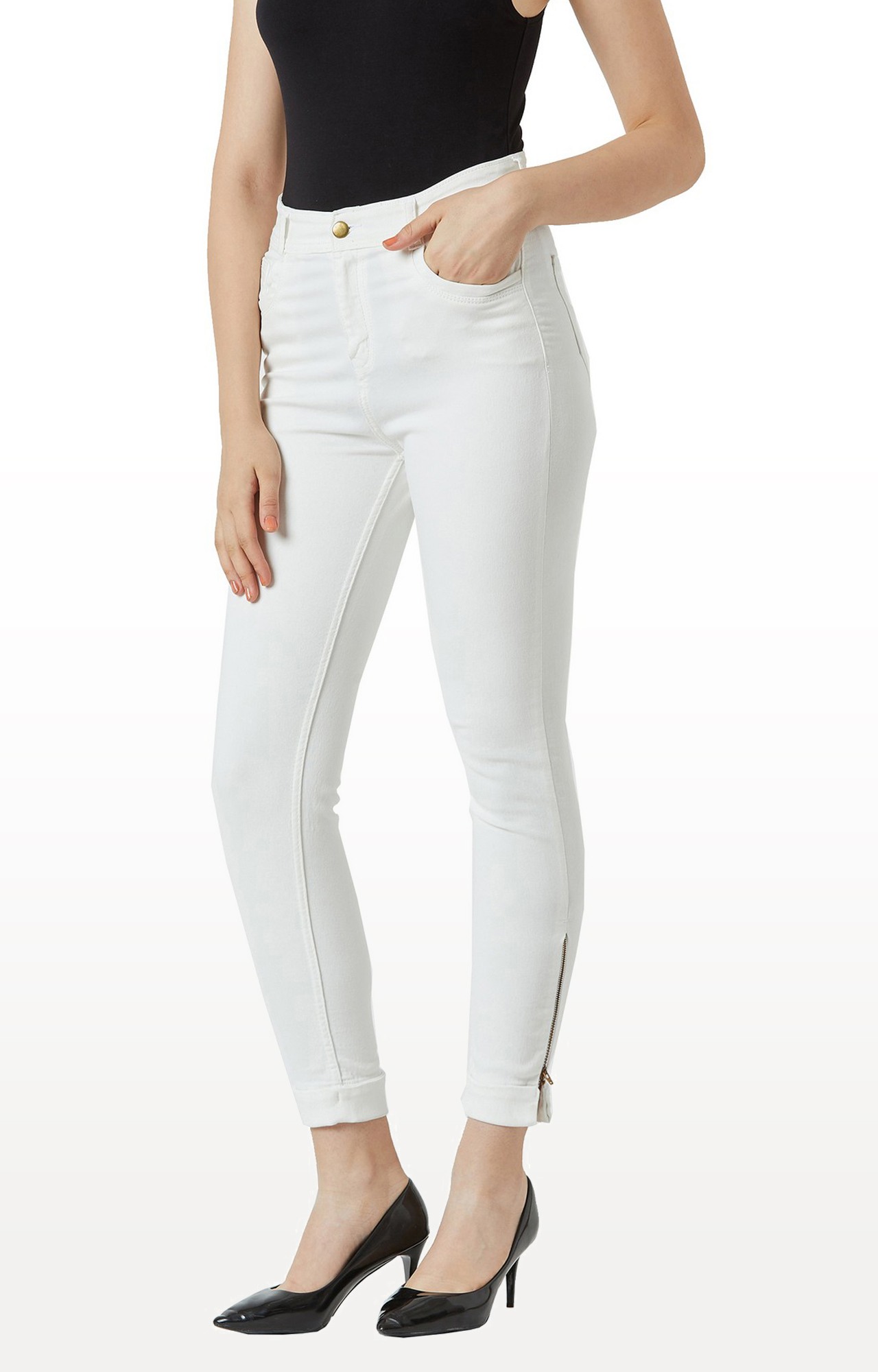 Women's White Solid Slim Jeans