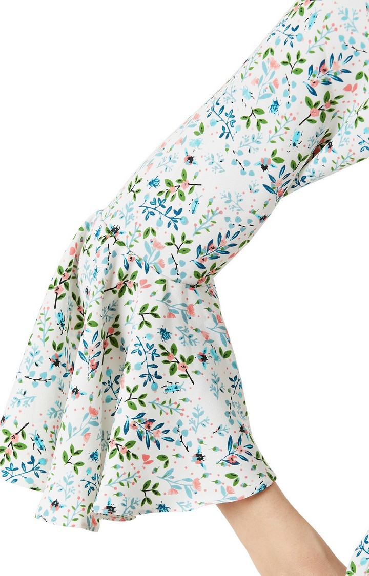 Women's White Crepe FloralCasualwear Tops