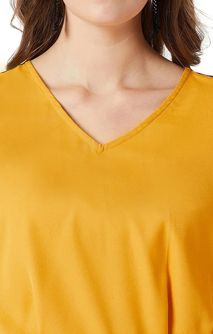 MISS CHASE | Women's Yellow Solid Crop Top 4