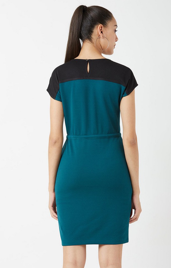 Women's Green Polyester ColourblockCasualwear Bodycon Dress