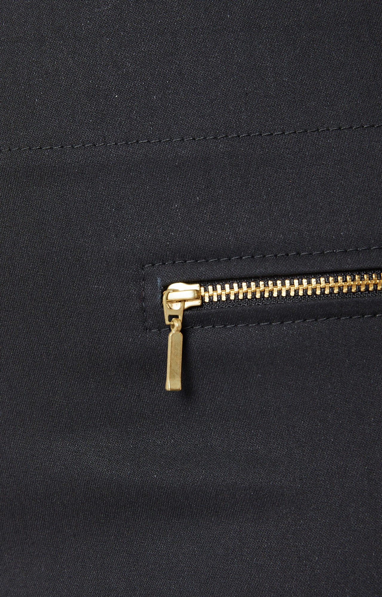 Women's Black Solid Jeggings
