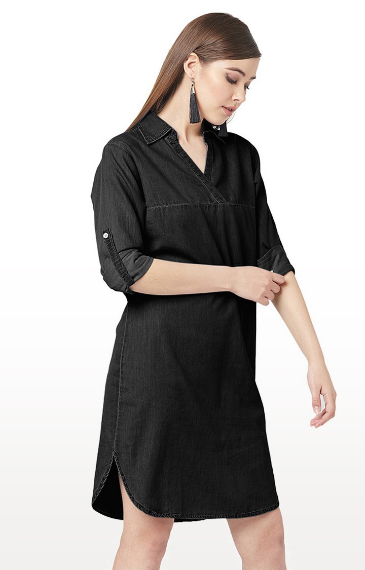Women's Black Denim SolidCasualwear Shift Dress