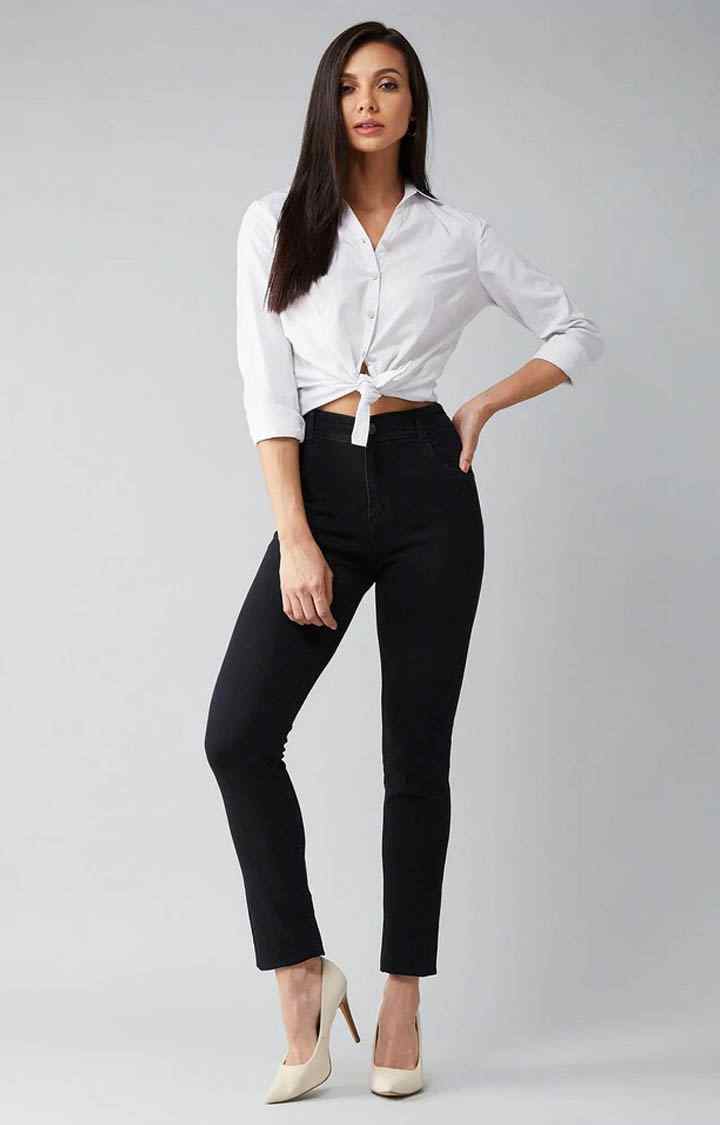 Women's Black Solid Slim Jeans