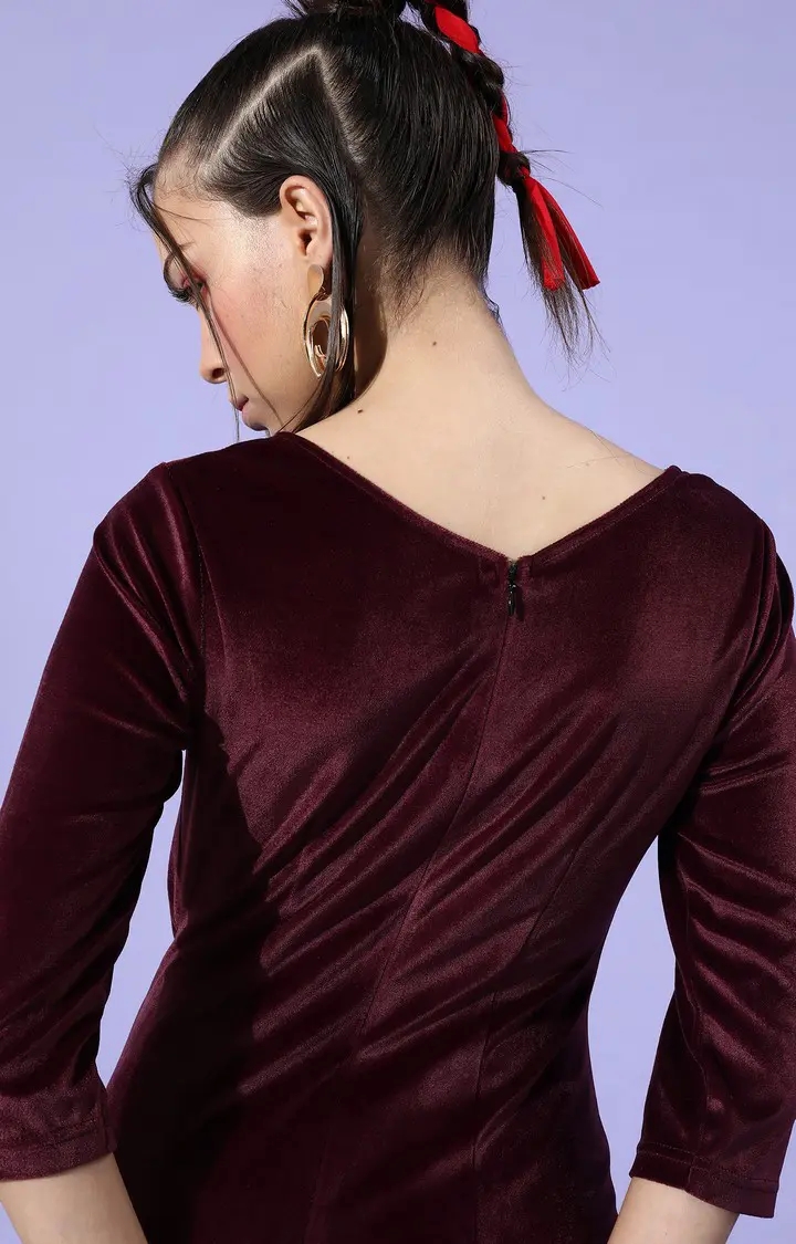 Women's Red Velvet SolidEveningwear Maxi Dress